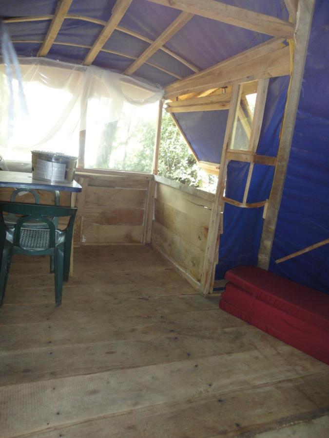 Air Naturel De Camping Moulin De Malesse Tipi Saint-Privat  Exterior photo